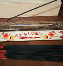 Сандал і Мед. Sandal Honey. Tulasi