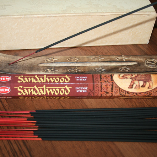 Сандалове дерево. Sandalwood. HEM
