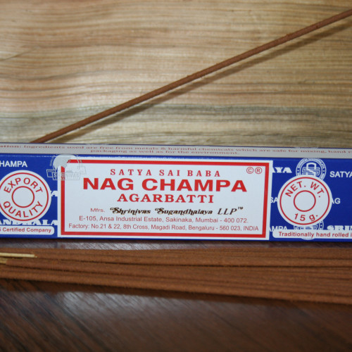 Натуральні пахощі Наг Чампа. Nag Champa. Satya